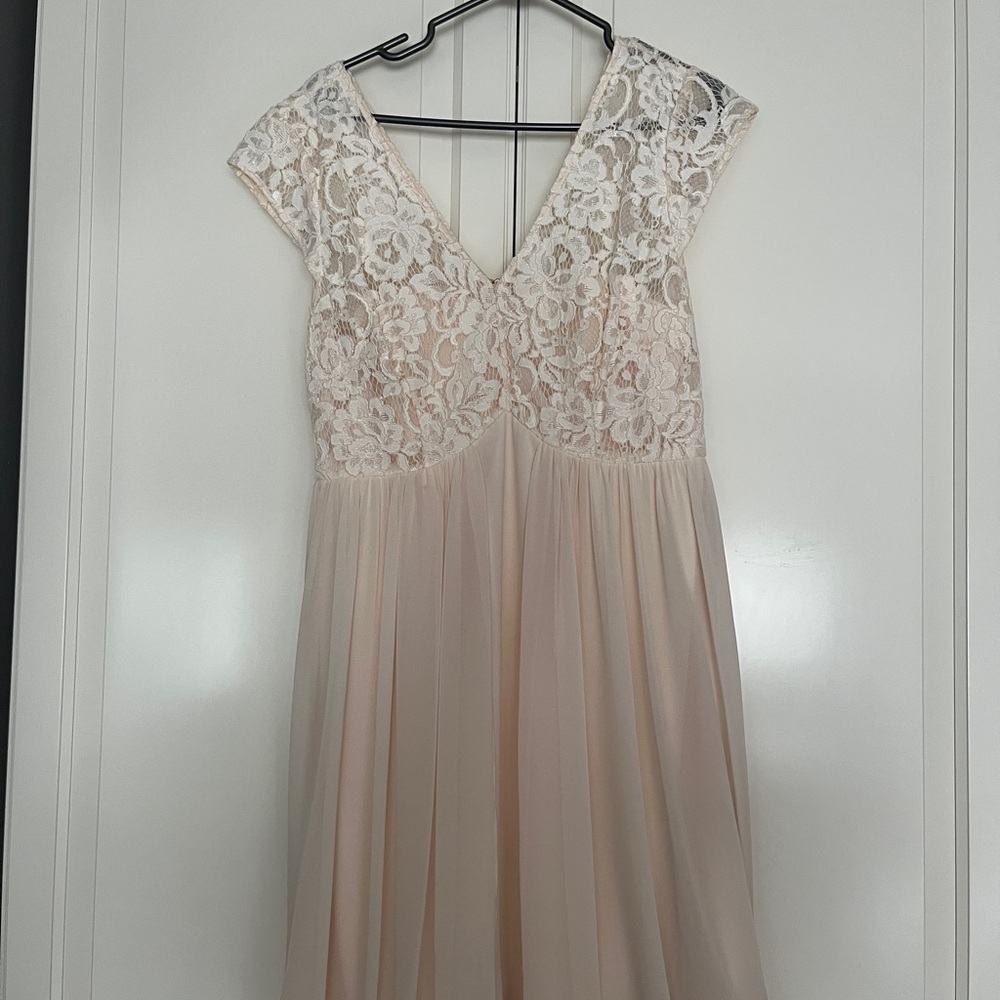 Cream cocktail/wedding dress